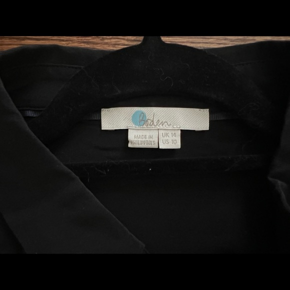 Boden “The Silk Shirt” in black - Picture 3 of 5